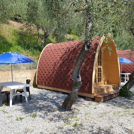 Gianna Golfo Dei Poeti Kamp alanı *