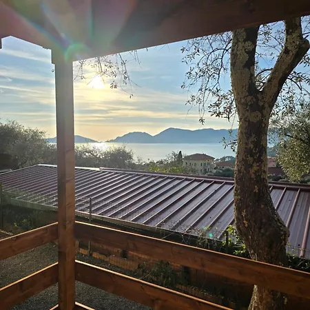 Gianna Golfo Dei Poeti 营地